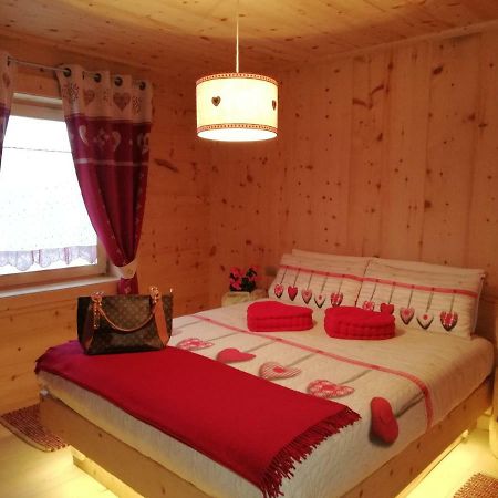 Al Bait Del Legn Apartment Бормио Екстериор снимка