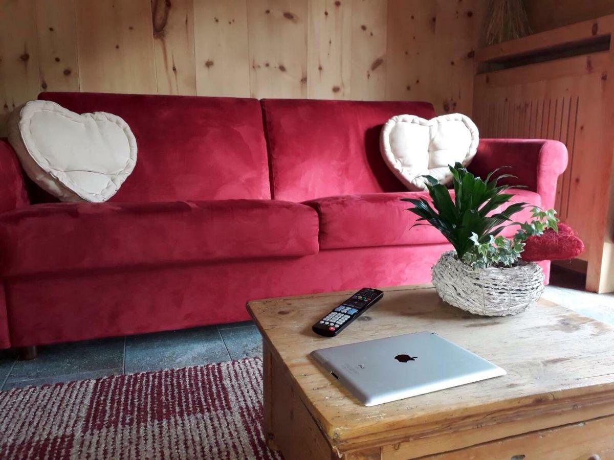 Al Bait Del Legn Apartment Бормио Екстериор снимка